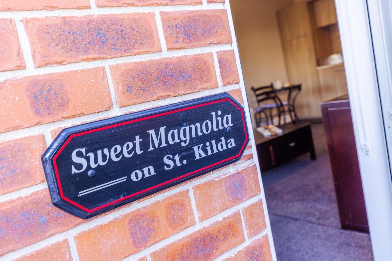 Sweet Magnolia 1 Or 2 Bedroom Suite St Kilda Cambridge With Complimentary Continental Breakfast Buitenkant foto